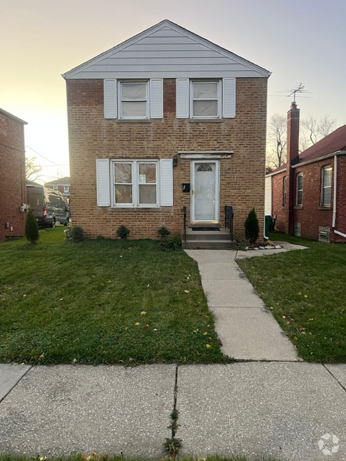 Building Photo - 2110 S 23rd Ave