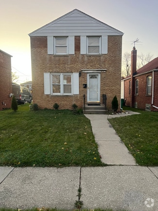 Building Photo - 2110 S 23rd Ave