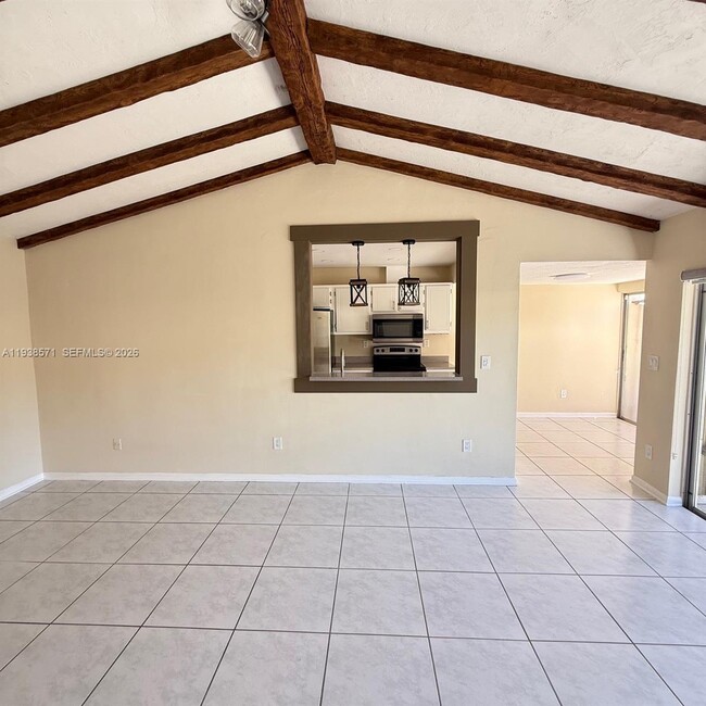 Building Photo - 12144 SW 110th St Cir W