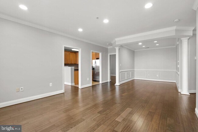 Building Photo - 803 Reserve Champion Dr