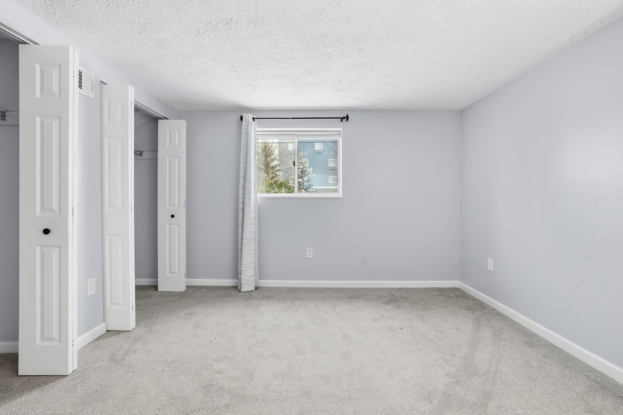 Building Photo - 1204 Dutilh Rd