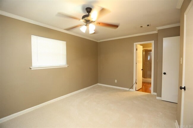 Building Photo - 312 Wedgewood Rd