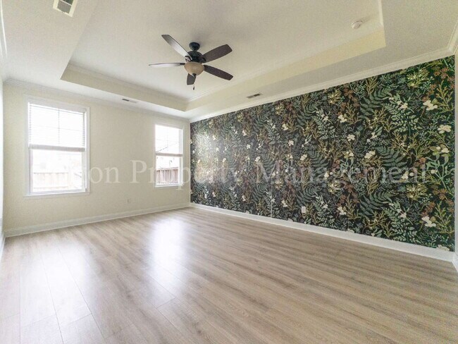 Building Photo - 7445 Darius Dr