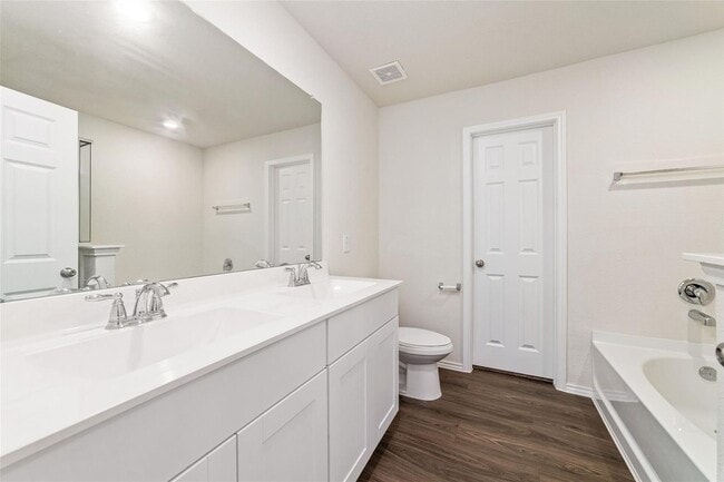 Building Photo - Beautiful HOME Katy Crossing! Fantastic Two Story home with 4 Beds/3 Baths/2 Car Garage, Master +...
