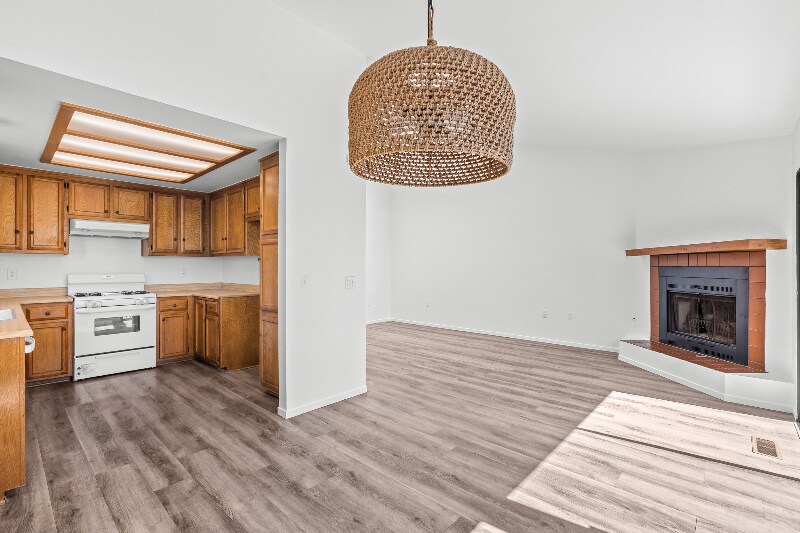Building Photo - 440 Solar Way
