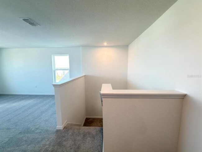 Building Photo - 1327 Normandy Dr