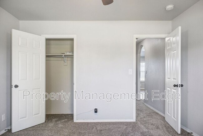 Building Photo - 2708 W El Dorado St