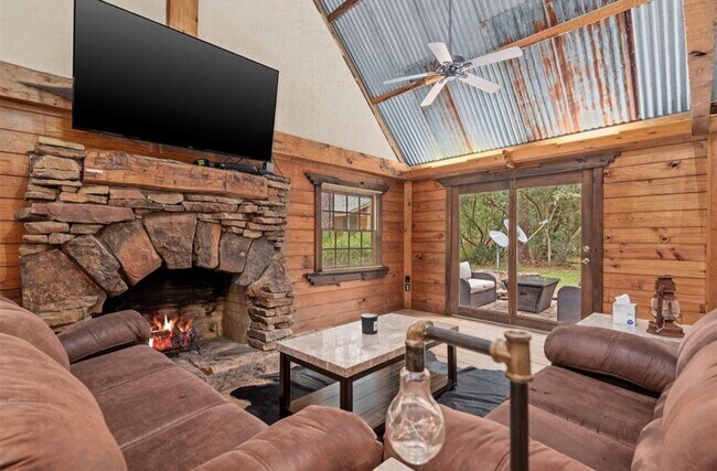 Building Photo - 23205 Decker Prairie-Rosehill Rd