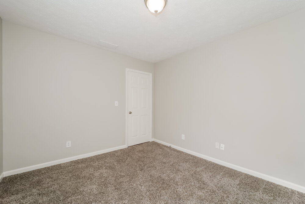 Building Photo - 8416 Somerton Cir