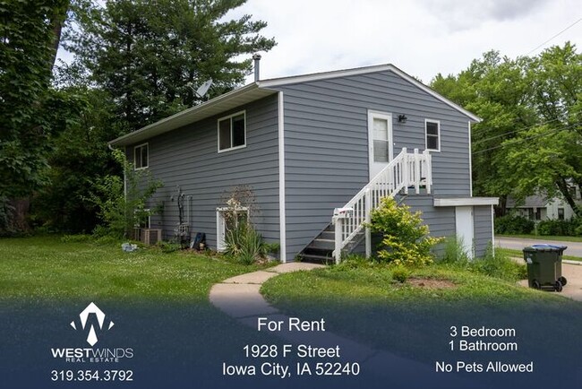 Primary Photo - $1,400 | 3 Bedroom, 1 Bathroom Top Floor D...