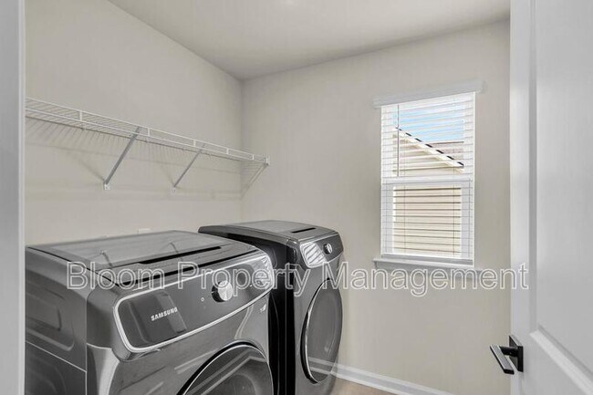 Building Photo - 216 Wappoo Trce Ln