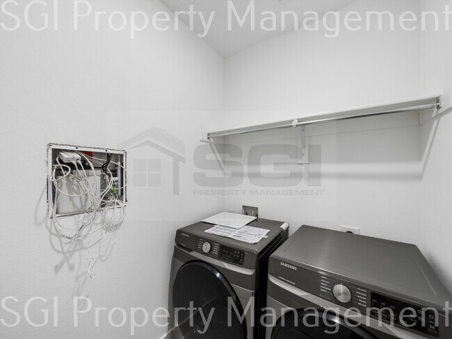 Building Photo - 4125 Sweet Birch Dr