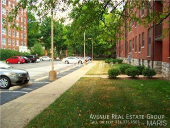 Building Photo - Wonderful St. Louis Condo