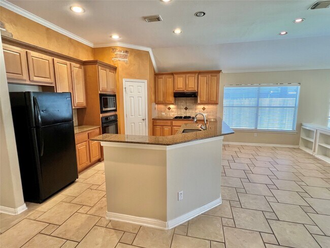 Building Photo - 11712 Summer Brook Ct