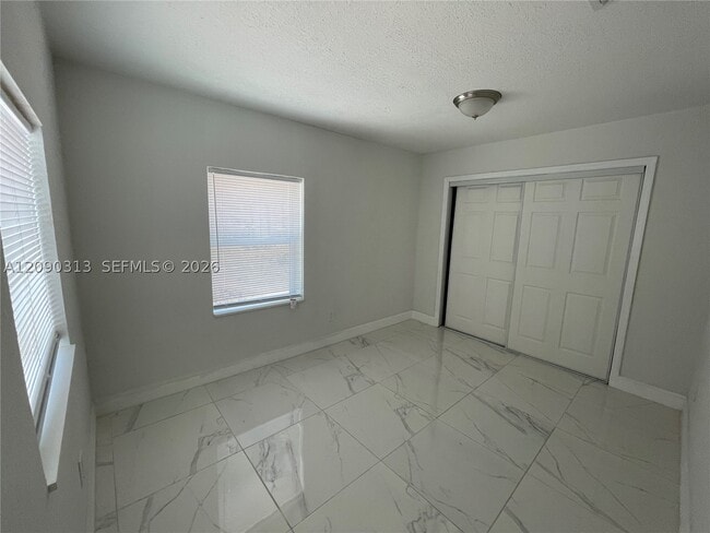 Building Photo - 6801 SW 13th St