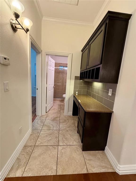 Building Photo - 398 Mesa Dr