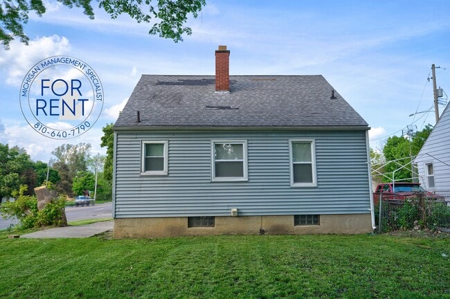 Building Photo - 2857 Stevenson St