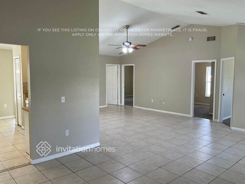 Building Photo - 6 Sawfish Ln