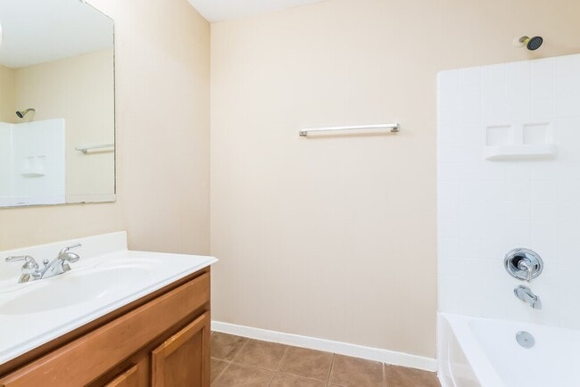 Building Photo - 21639 Kingston Terrace Ln