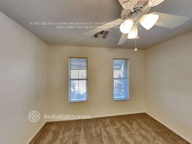 Building Photo - 936 Douglas Flat Pl