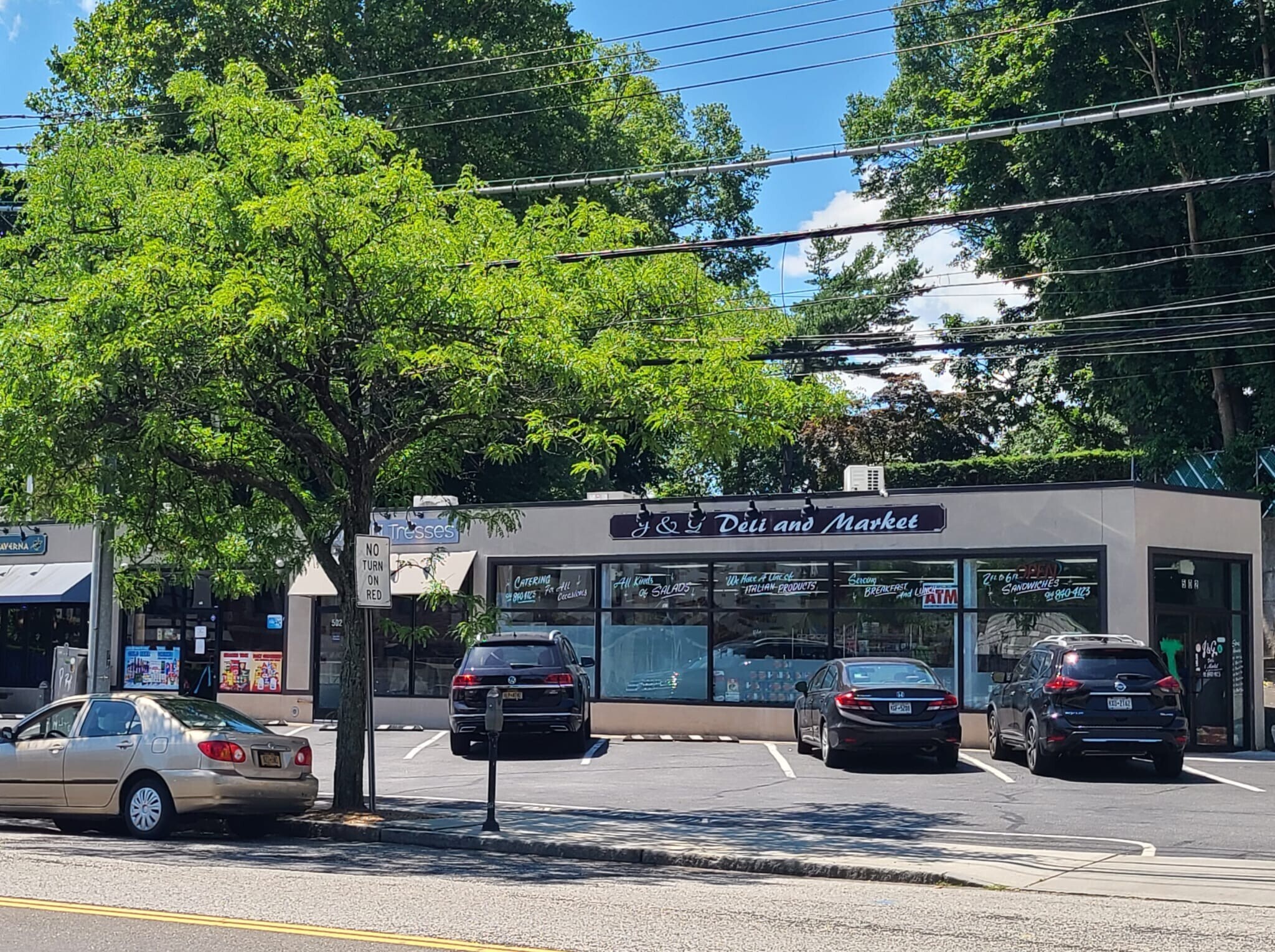 Building Photo - 508 New Rochelle Rd