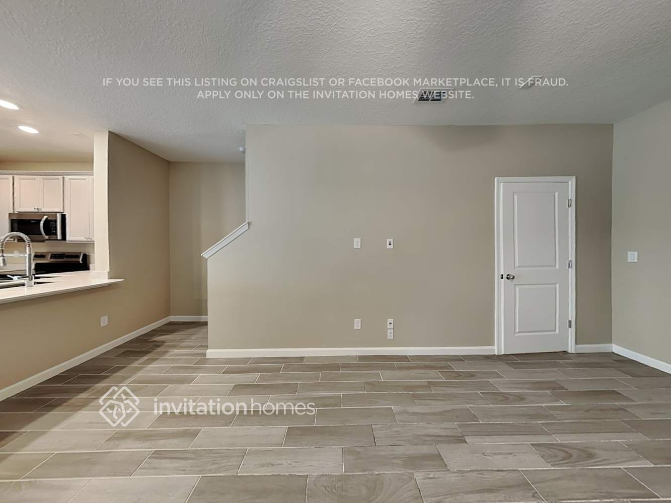 Building Photo - 13265 Shore Grass Dr
