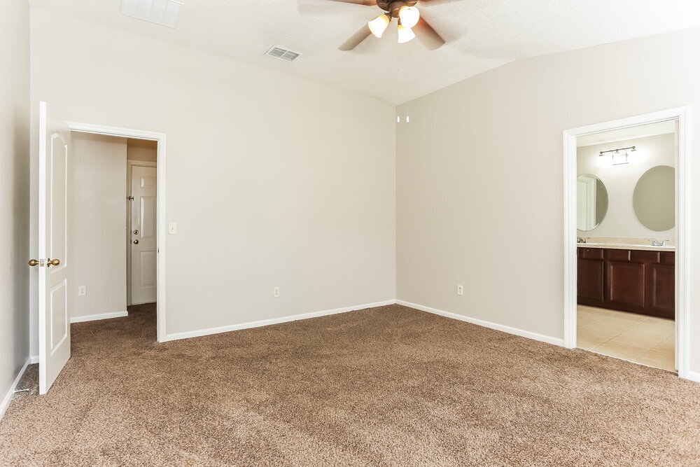 Building Photo - 860 Bonaparte Landing Ct