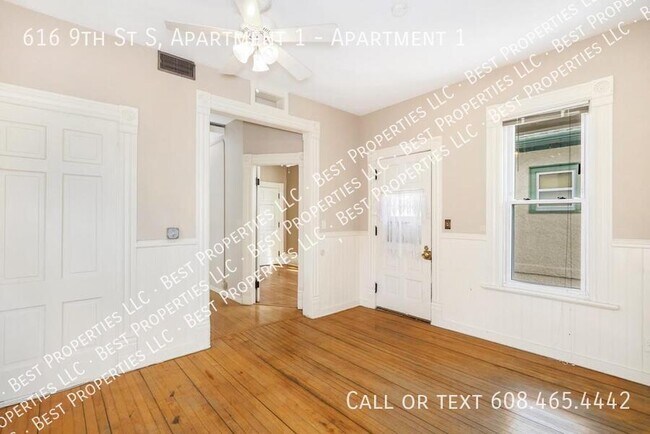 Building Photo - 616 9th St S
