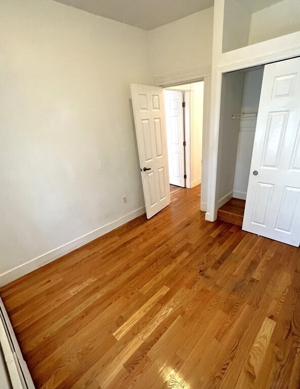 Building Photo - 29 Marney St