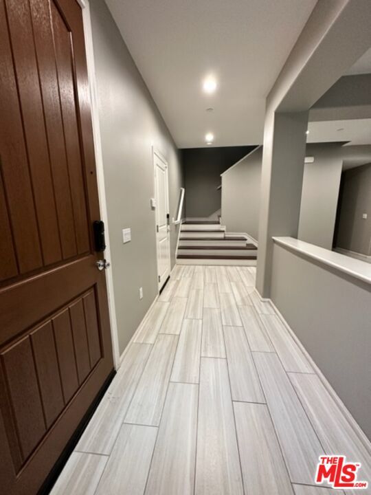 Building Photo - 17032 Cantlay St