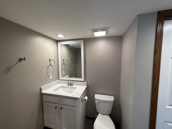 1.5 bath with storage closet - 1226 Cherry Pky