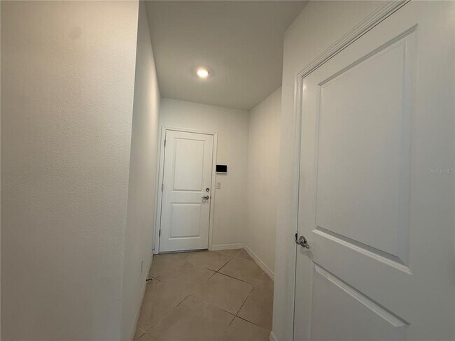 Building Photo - 3595 Ivy Spgs Ln