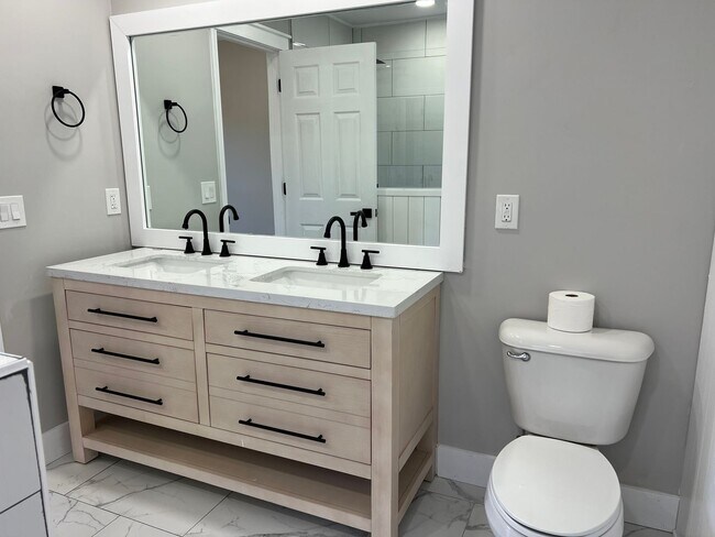 Building Photo - Remodeled Home with Excellent Location and Privacy - The Traditions (Move-In Special: Free Month ...