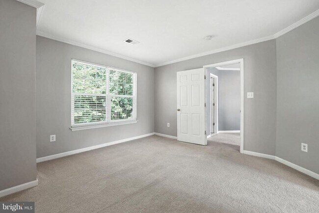 Building Photo - 14504 Kestral Ct