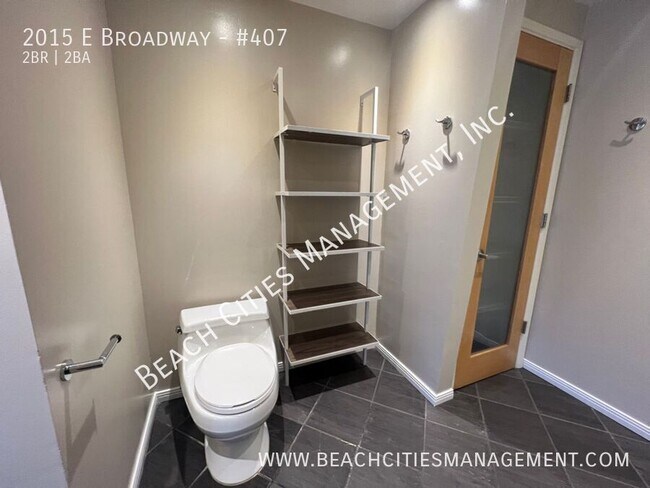 Building Photo - 2015 E Broadway-#407