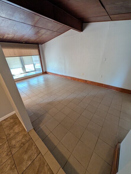 Building Photo - 3401 NW Williams Ave