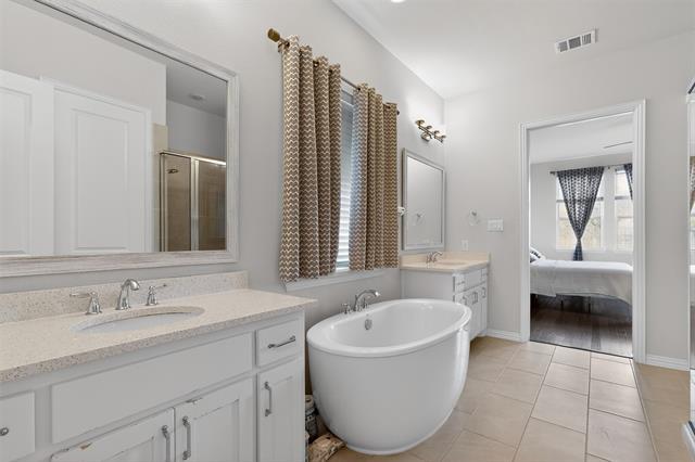 Building Photo - 8616 Bethpage Dr