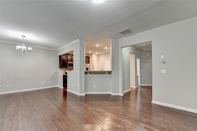 Building Photo - 7325 Heritage Oak Ct