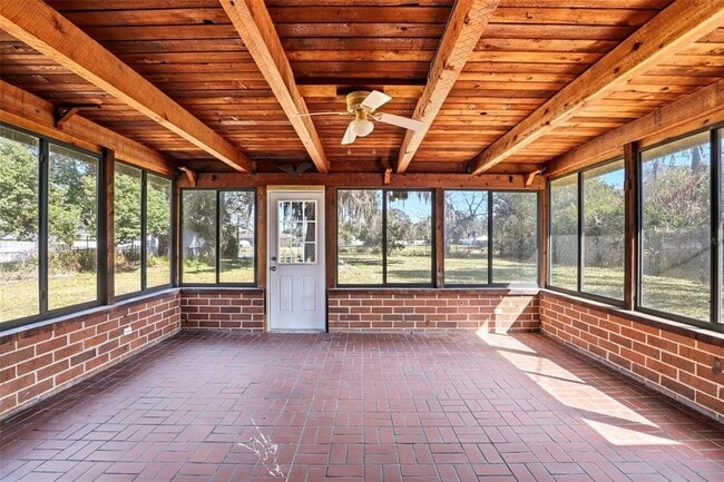 Building Photo - 1913 Baldwin Dr