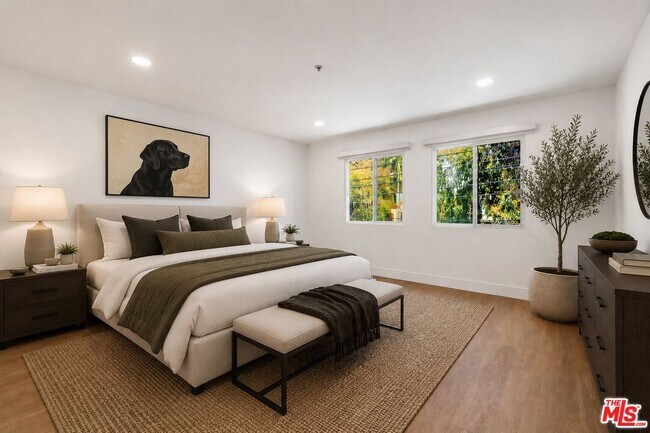 Building Photo - 16100 Sunset Blvd