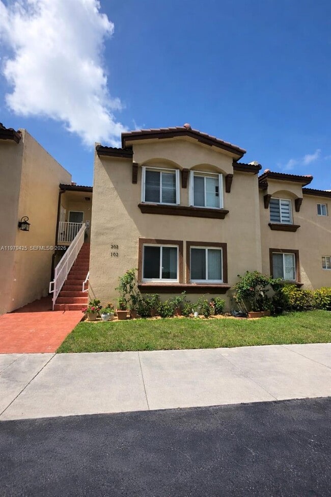 Building Photo - 15761 SW 137th Ave