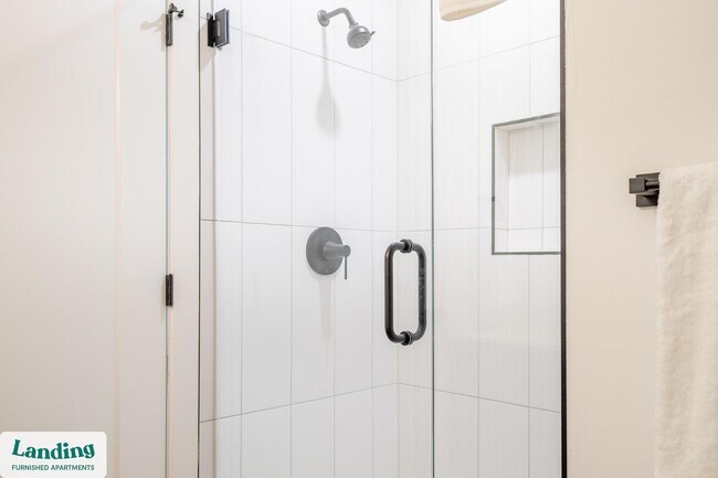 Building Photo - 357 E 500 S