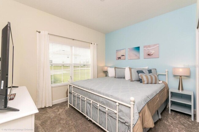 Building Photo - 9007 Stinger Dr