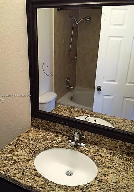 Building Photo - 15610 SW 105th Ln