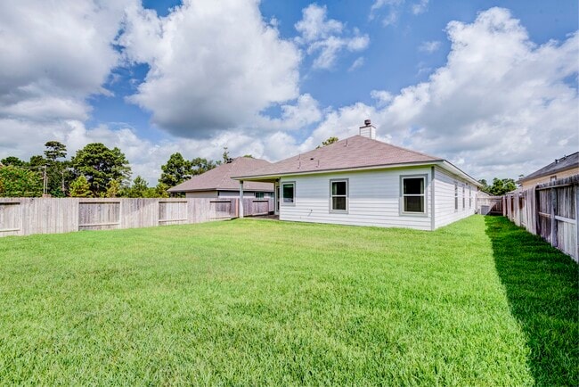 Building Photo - 208 Shoreview Dr