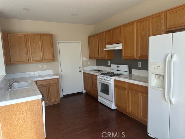 Building Photo - 33955 Lily Rd