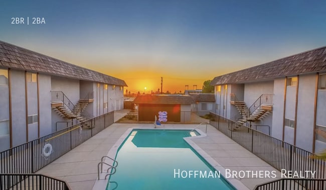 Building Photo - 3624 Dana St