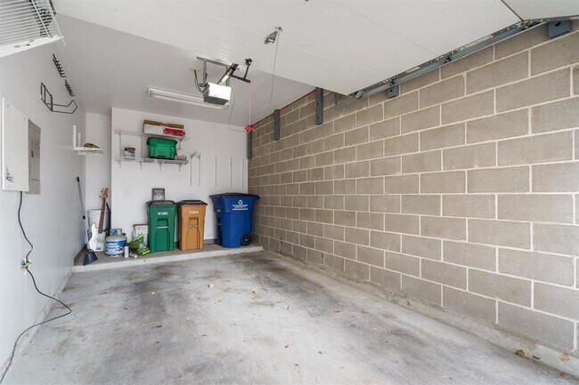 Building Photo - 4801 S Congress Ave