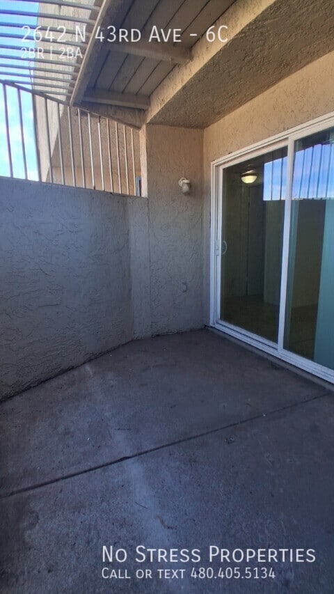 Building Photo - 2642 N 43rd Ave