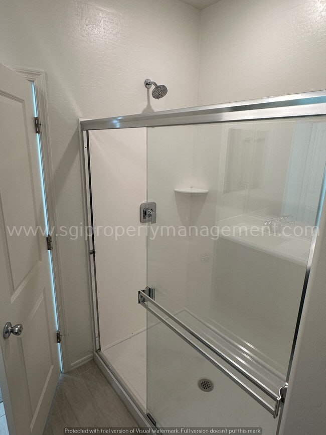 Building Photo - 1781 E Desert Breeze Pl